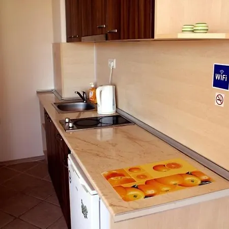 Apartcomplex Perla Aparthotel 2*