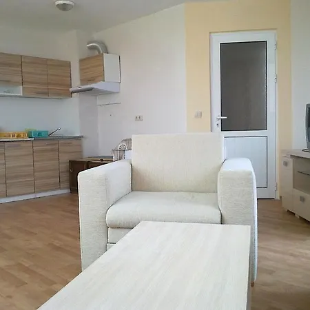 Apartcomplex Perla Aparthotel 2*
